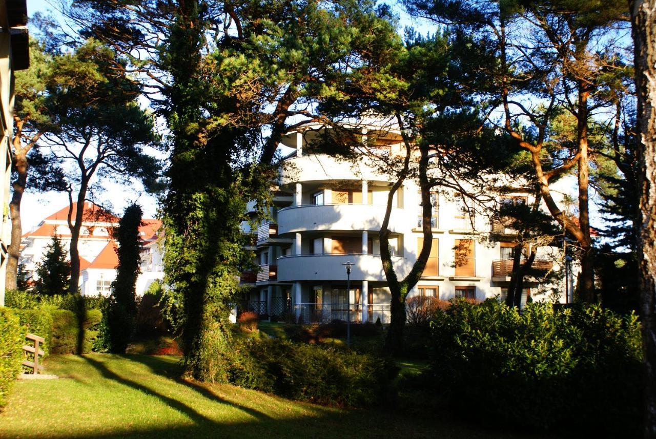 Komfortowy Apartament Dwupokojowy Z Tarasem I Garaz Ustka Buitenkant foto