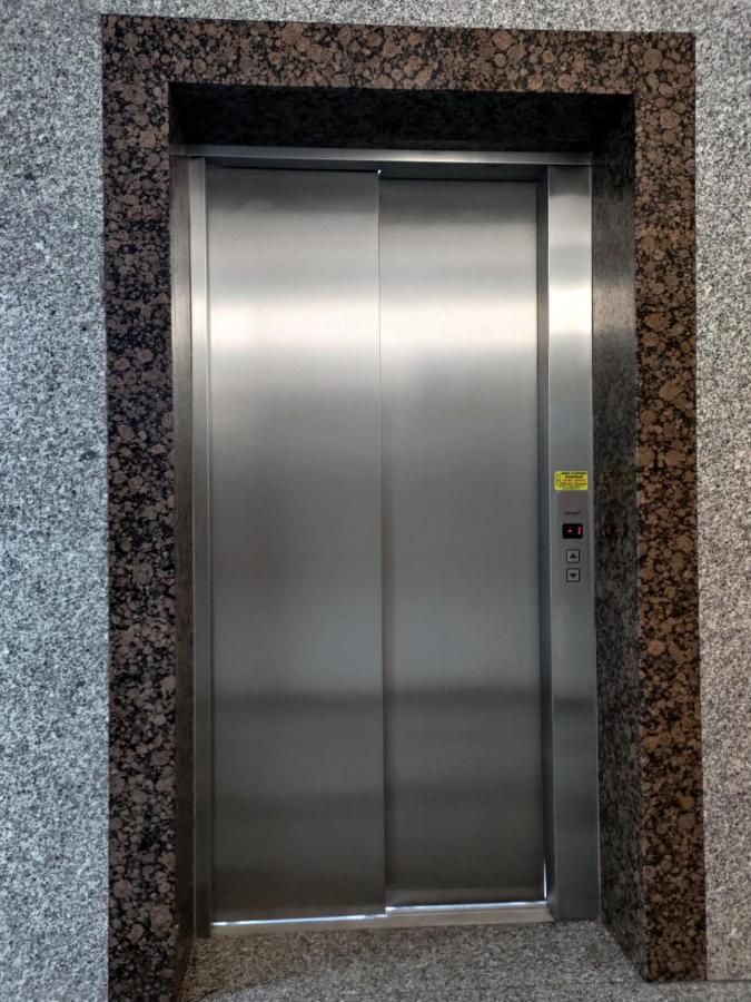 Komfortowy Apartament Dwupokojowy Z Tarasem I Garaz Ustka Buitenkant foto